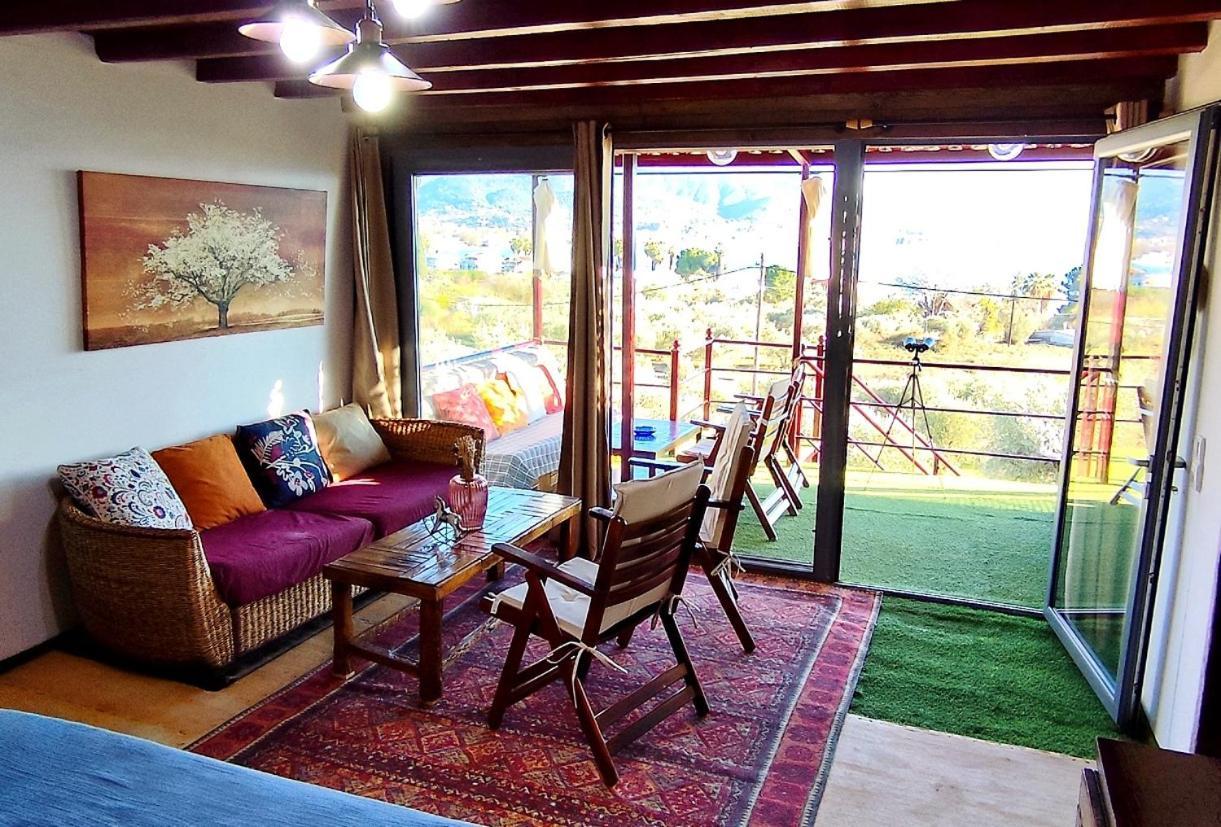 דירות לאוטרה אדיפסאו Cozy House With Amazing View! מראה חיצוני תמונה