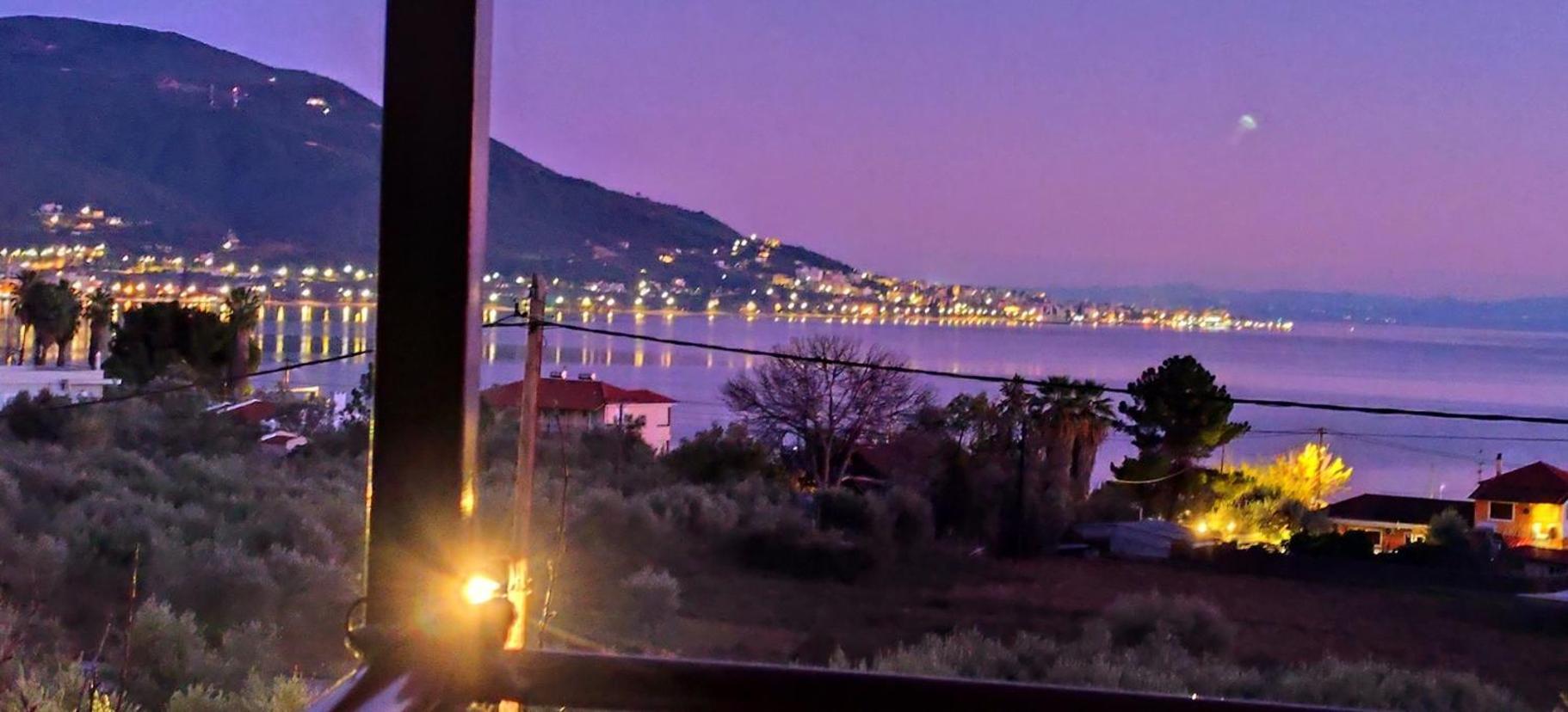 דירות לאוטרה אדיפסאו Cozy House With Amazing View! מראה חיצוני תמונה