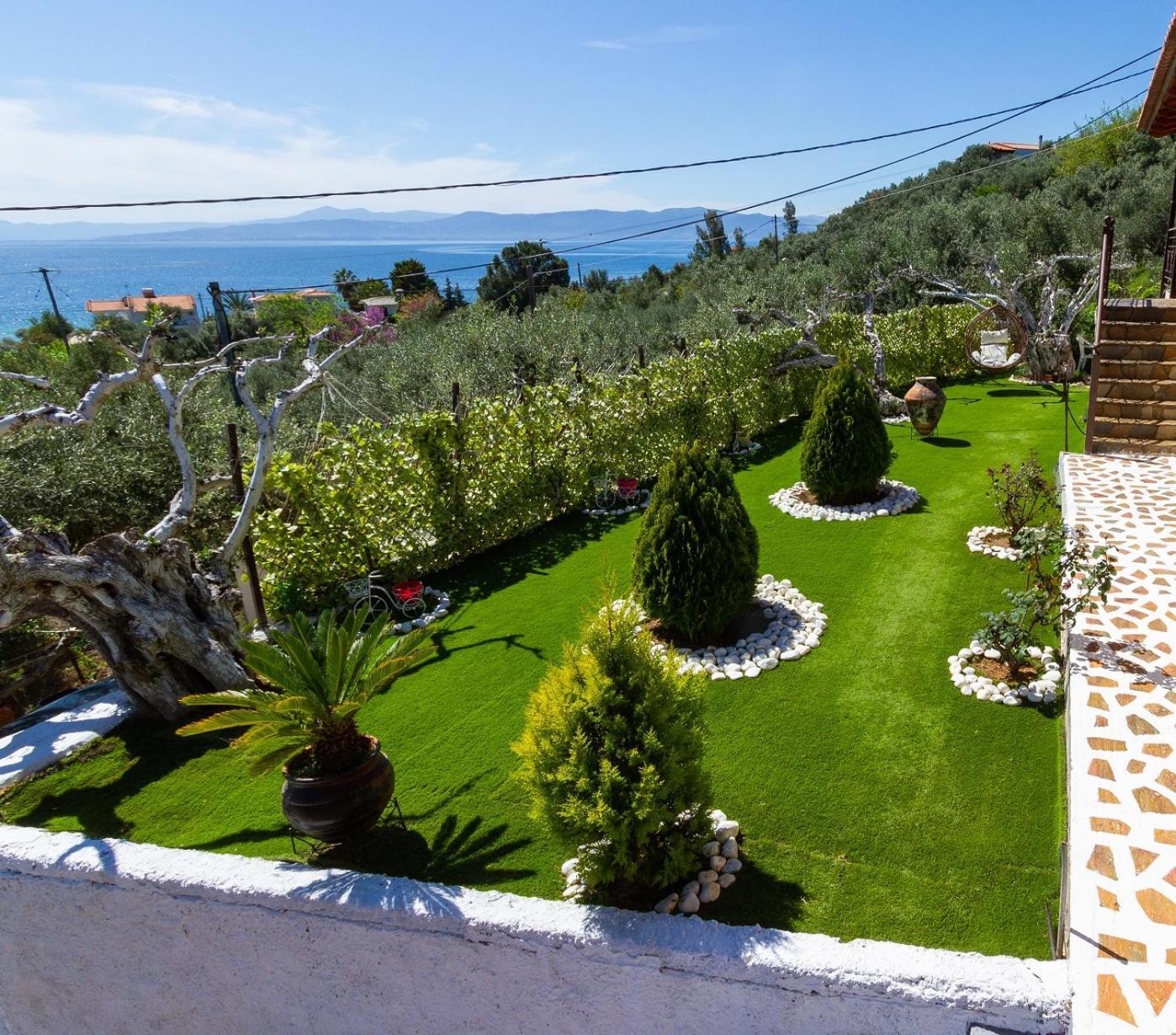 דירות לאוטרה אדיפסאו Cozy House With Amazing View! מראה חיצוני תמונה